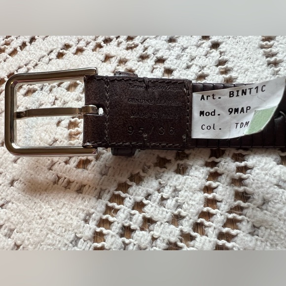 Rene holds Zegna Lamb Leather Braided Men’s Belt - Picture 3 of 8